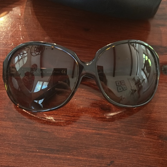 Authentic Prada large round large oval sunglasses main image 7